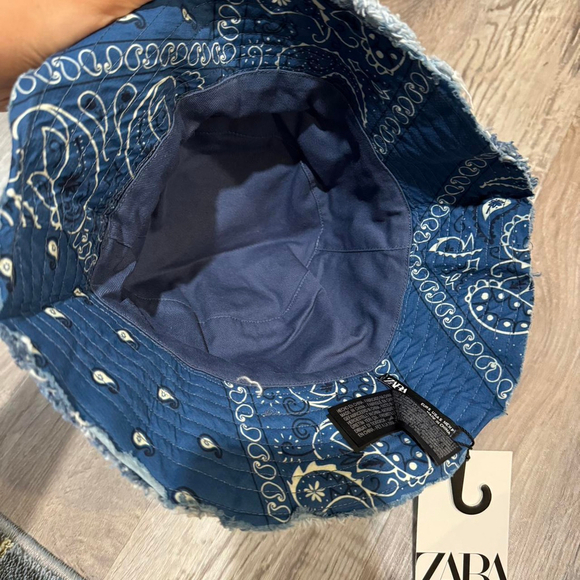 hat - Picture 4 of 7